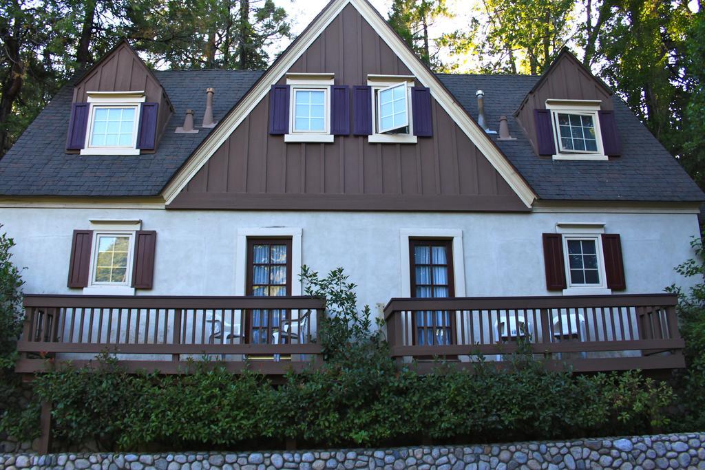 Saddleback Inn at Lake Arrowhead Bagian luar foto