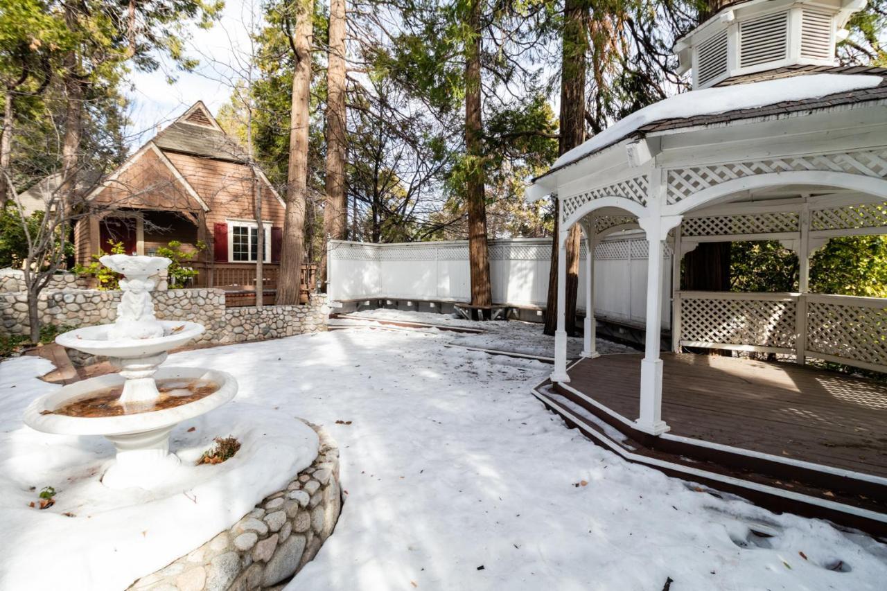 Saddleback Inn at Lake Arrowhead Bagian luar foto
