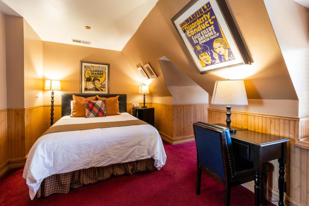 Saddleback Inn at Lake Arrowhead Bagian luar foto