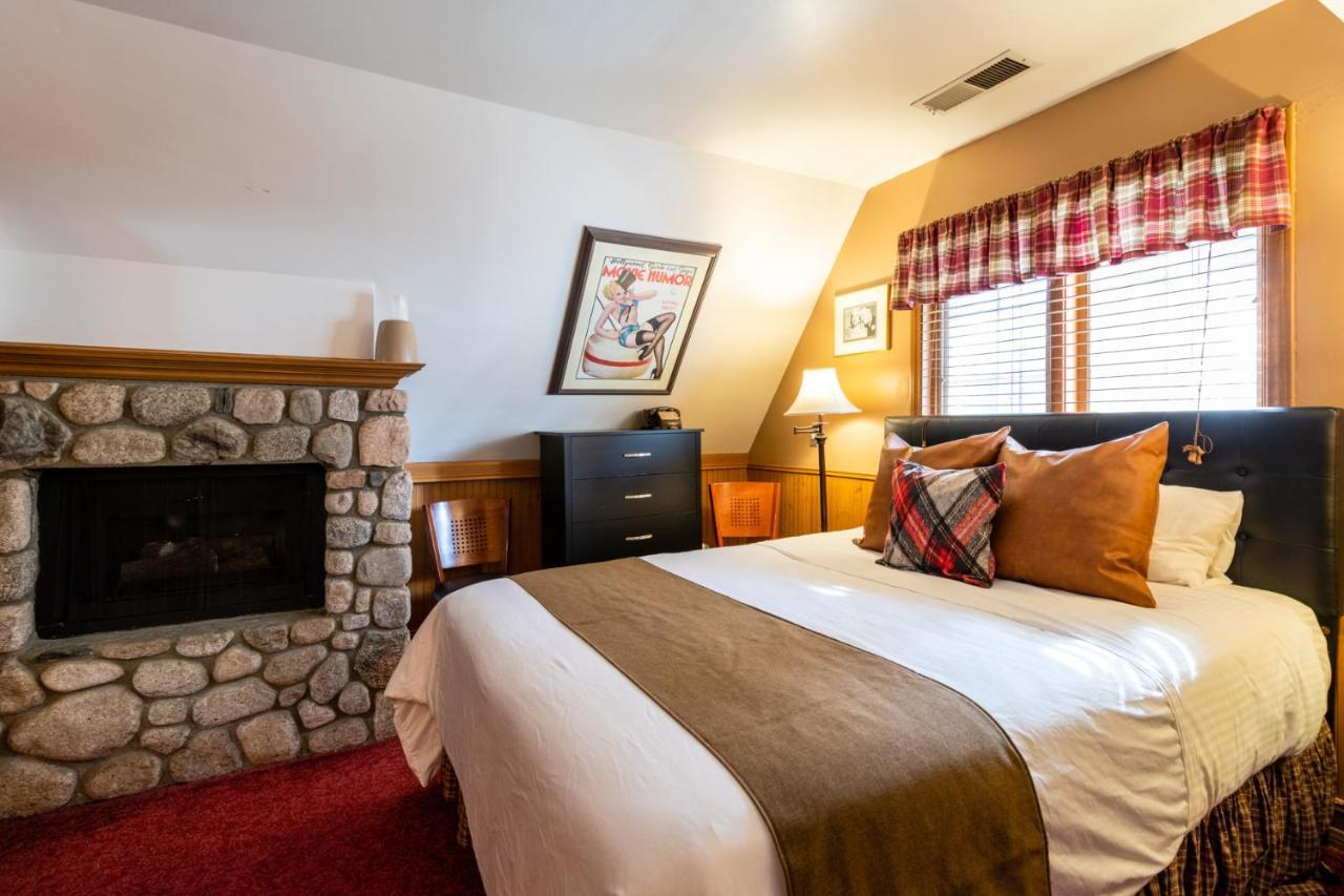 Saddleback Inn at Lake Arrowhead Bagian luar foto