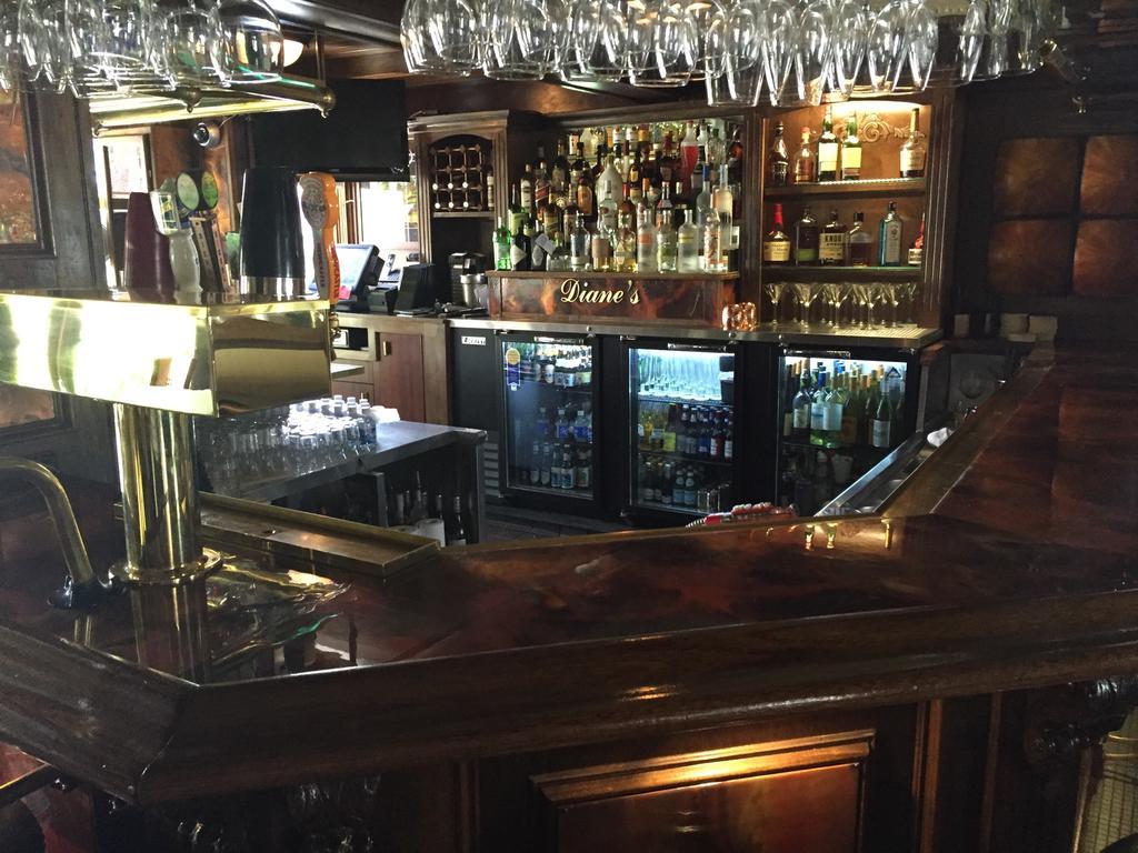 Saddleback Inn at Lake Arrowhead Bagian luar foto